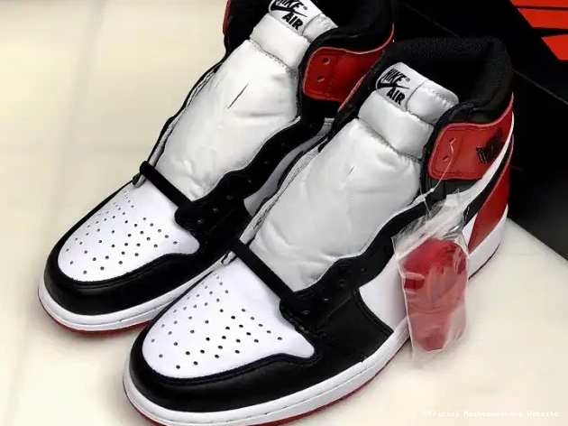 Official Maikesneakers Toe 555088-125 Retro Jordan Air 1 Black 0402